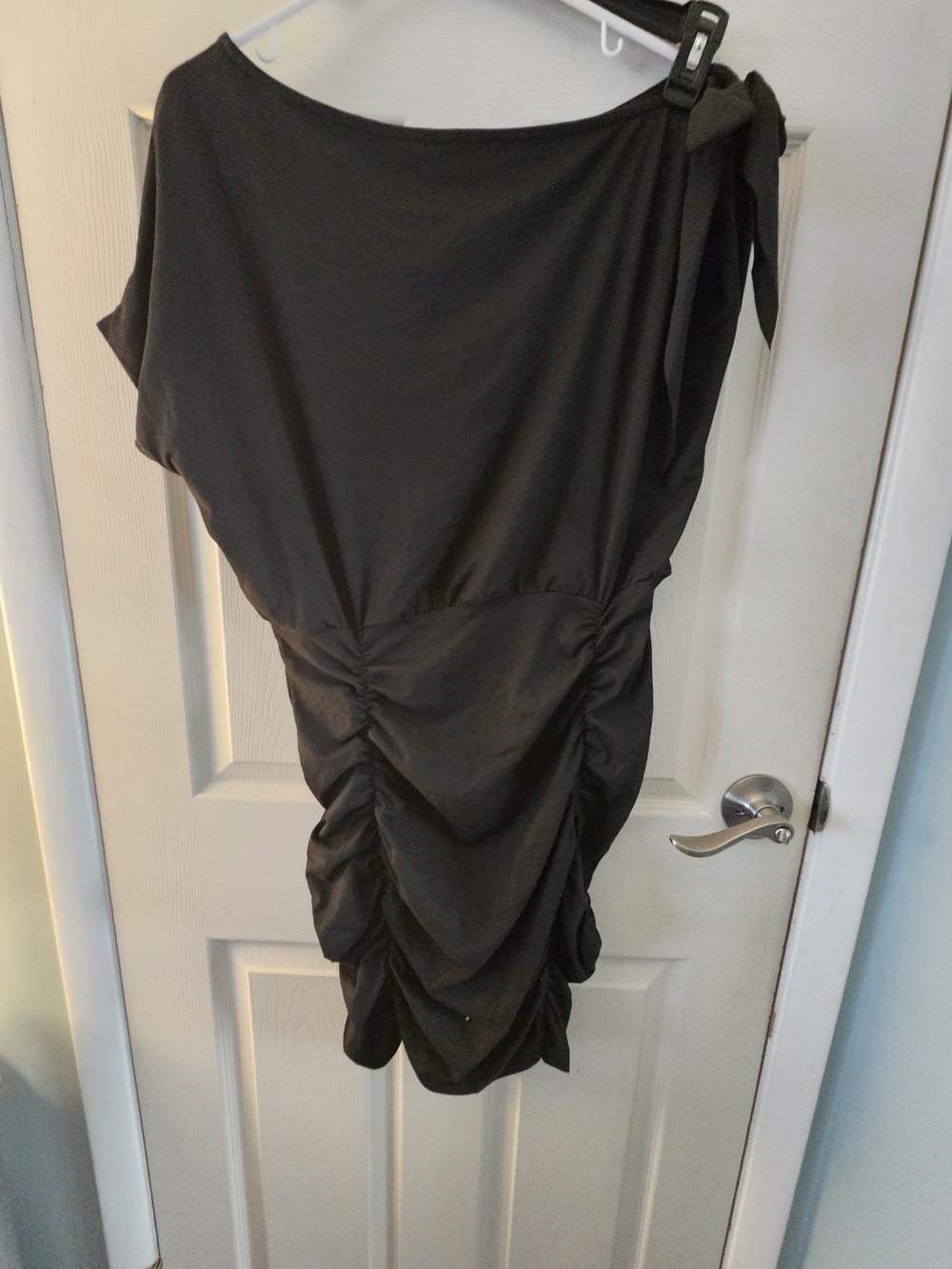 SHEIN Black One-Shoulder Ruched Maxi Dress